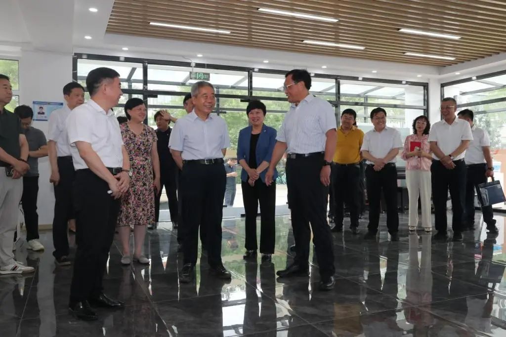 全国政协领导一行到开云调研指导工作