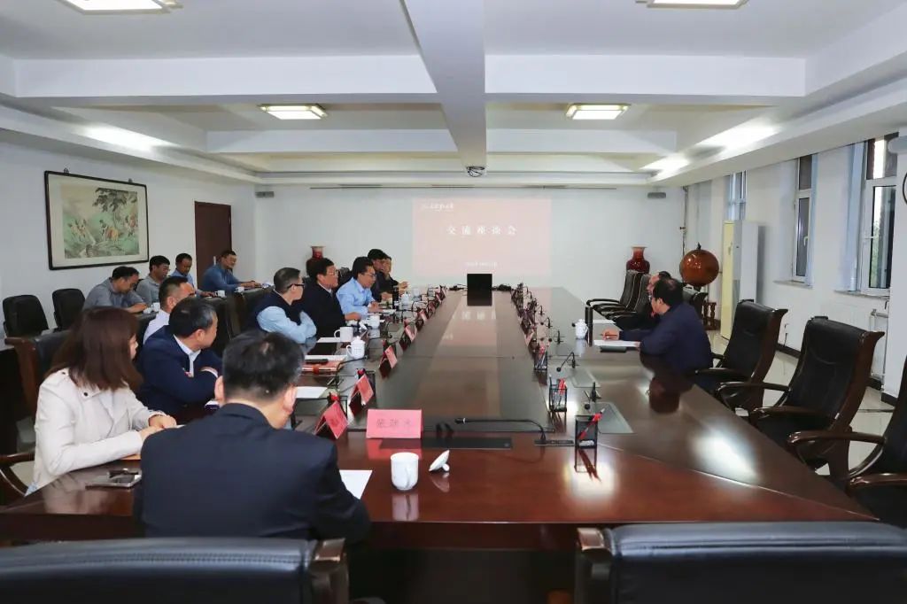 中国工程院院士赵春江一行到开云调研走访